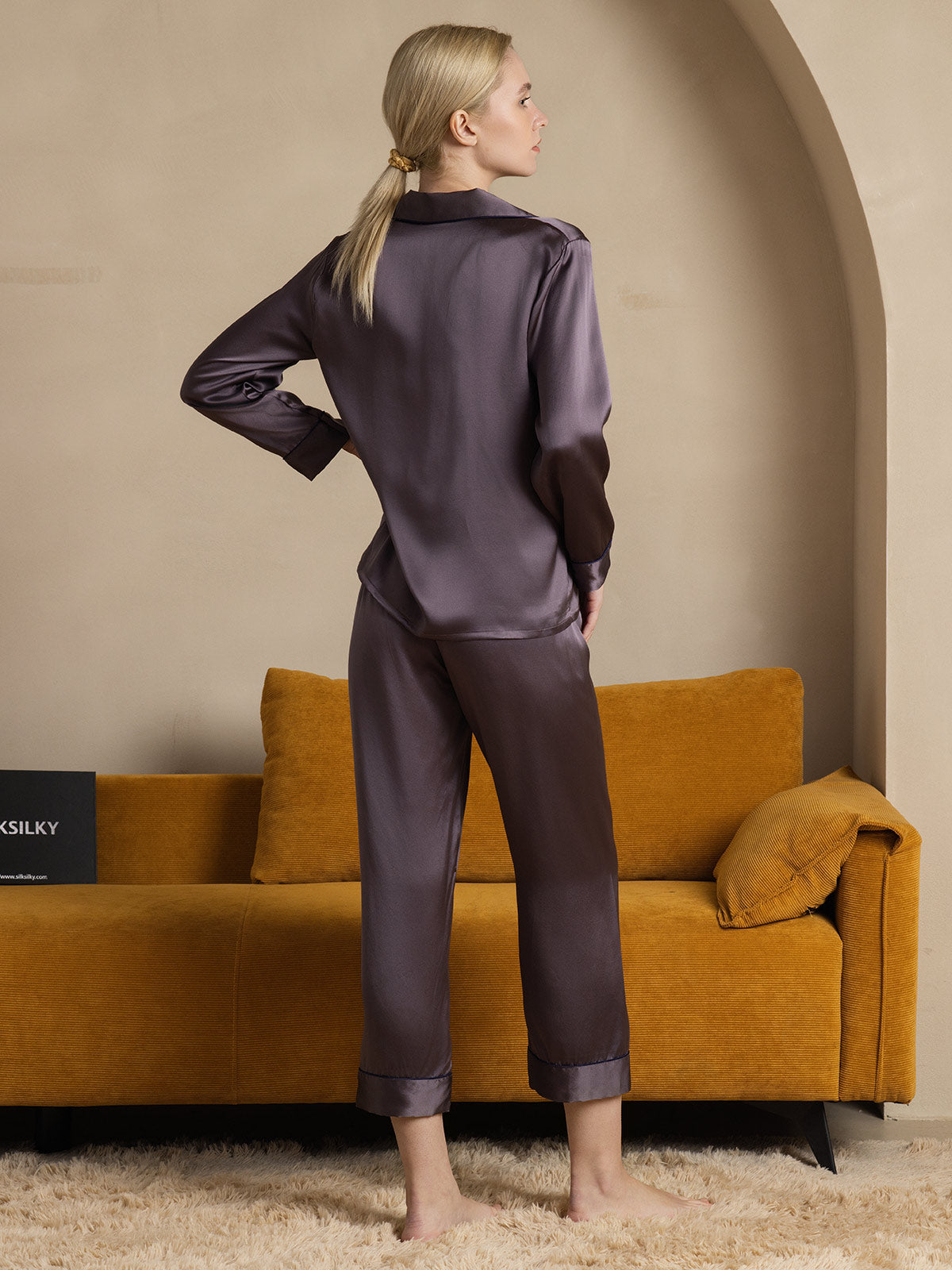 SilkSilky-ES Seda Pura Manga larga Solapa Pijamas de mujer GrisPúrpura 002