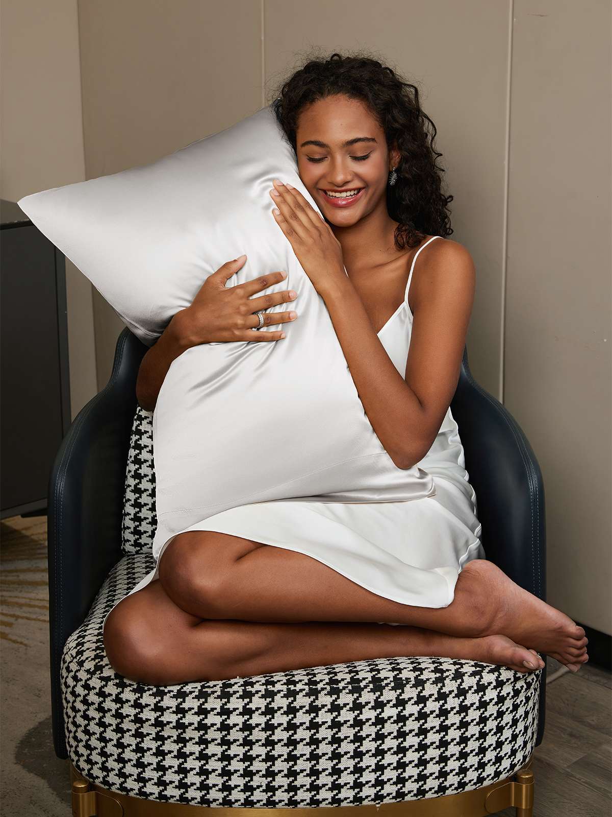 [Plata] SilkSilky-ES 22Momme Seda Pura Pillowcase 002