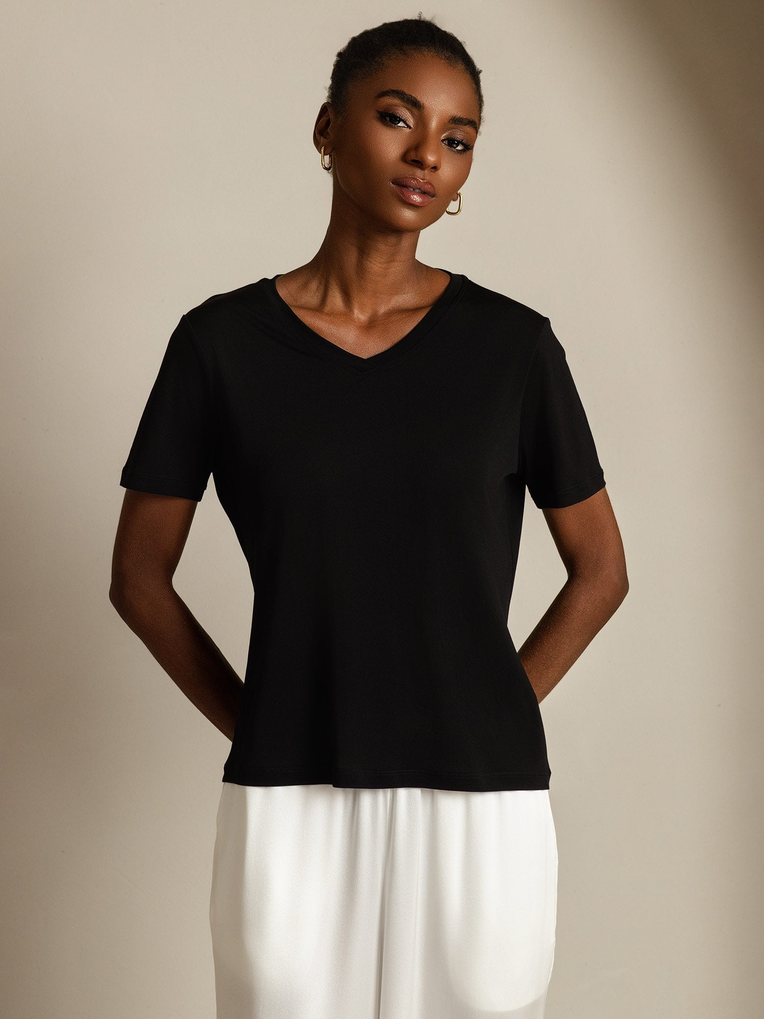 [Negro] SilkSilky-ES Seda Pura Cuello en V Camisetas de Mujer 001