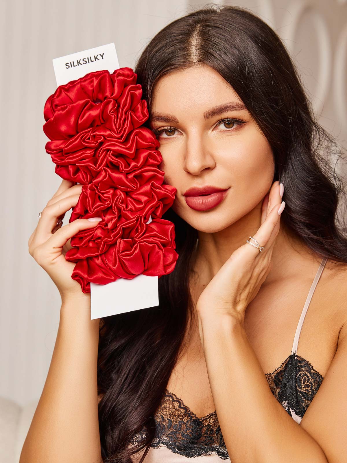 [Rojo] SilkSilky-ES 19Momme Seda Pura Scrunchie 001