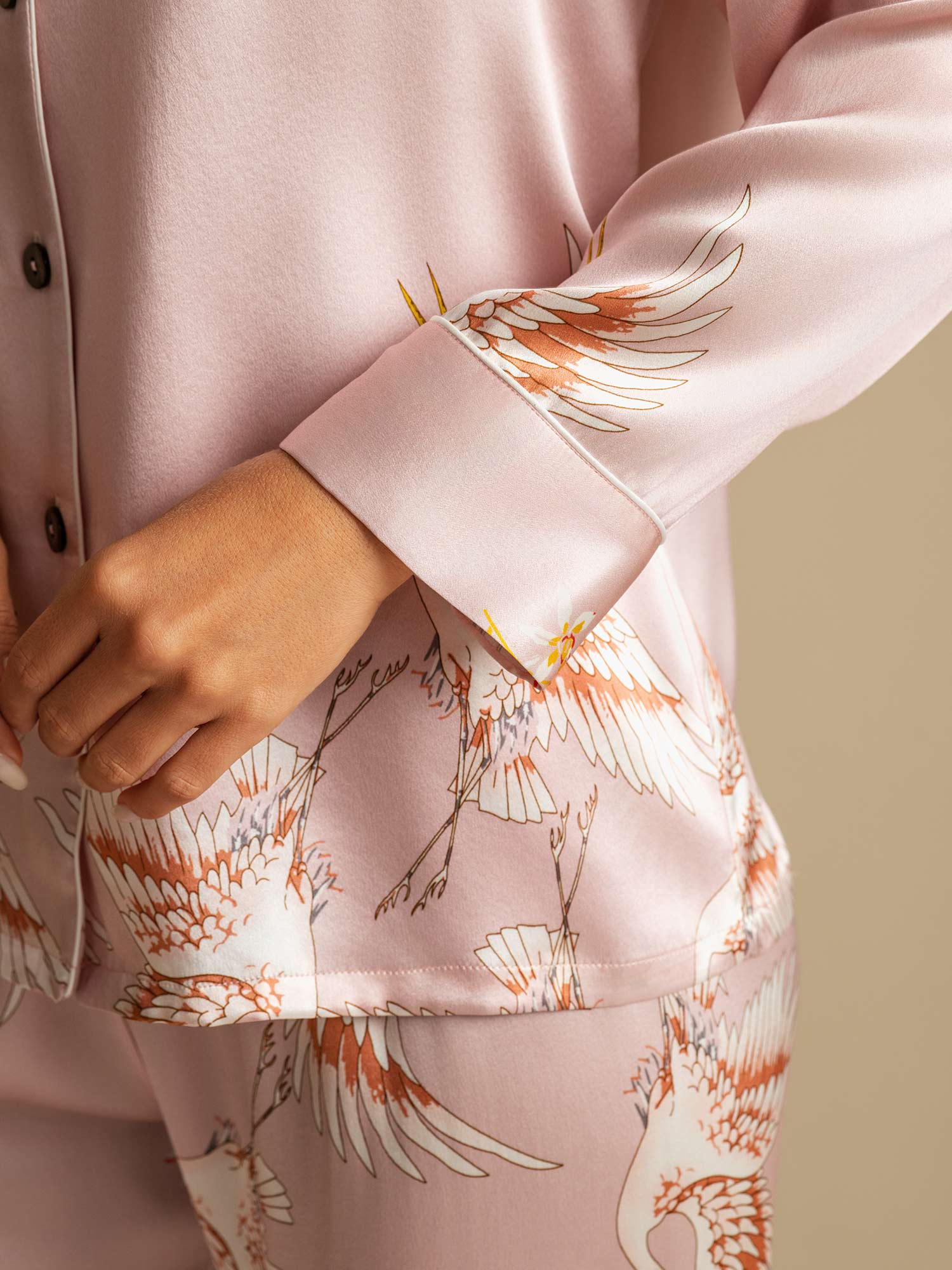 [Rosa] SilkSilky-ES 19Momme Manga larga Cuello de Muesca Pijamas de mujer 005