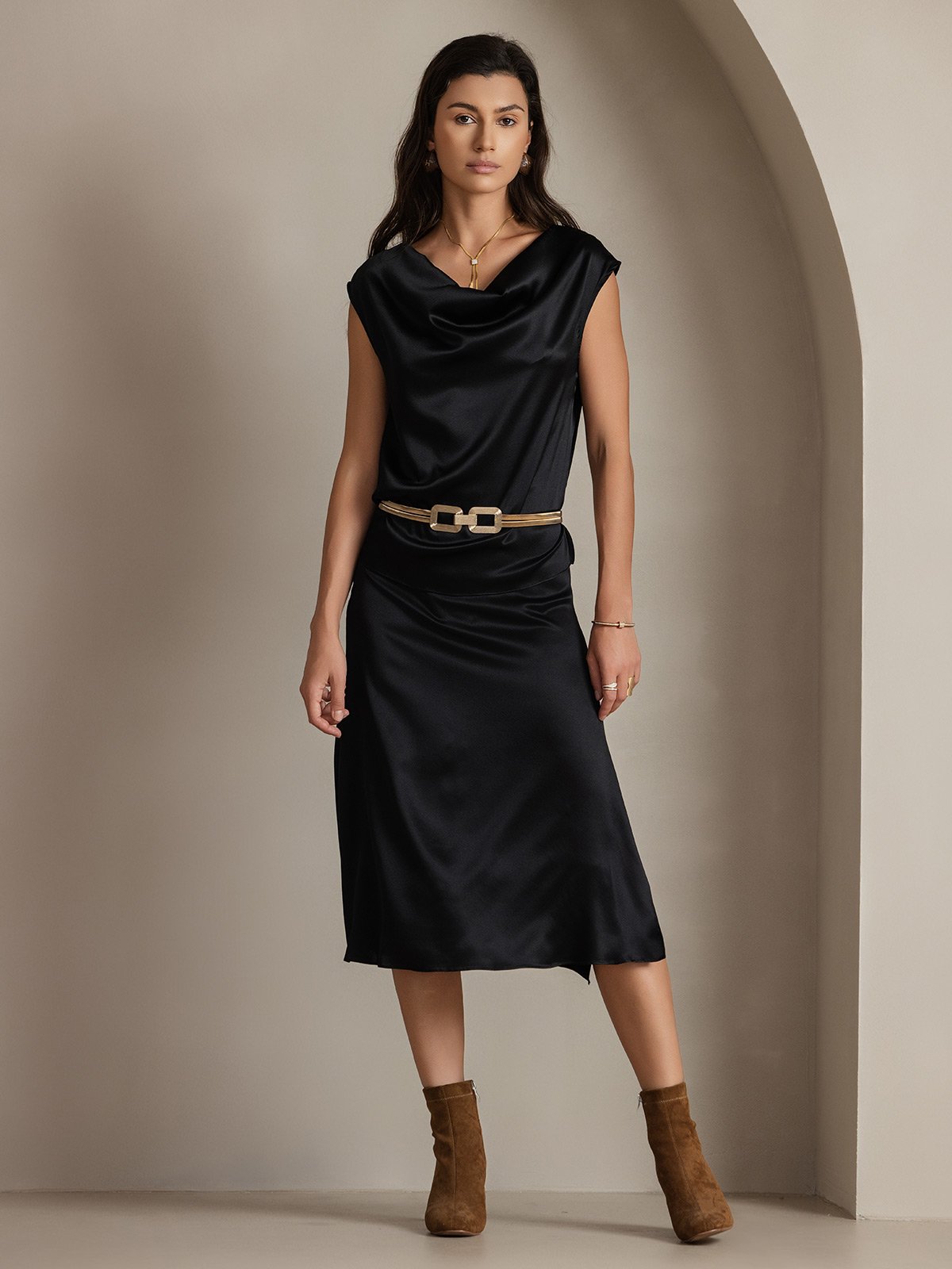 [Negro] SilkSilky-ES 19Momme Seda Escote Caído Camisetas de Mujer 001