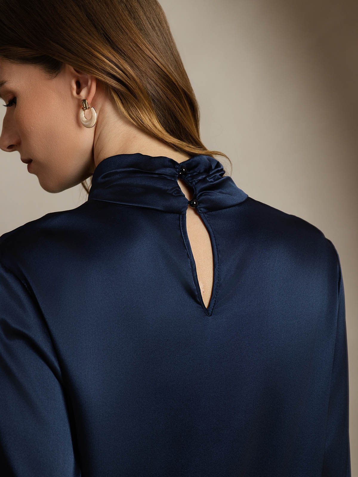 [Azul Oscuro] SilkSilky-ES 19Momme Seda Escote lágrima Blusas de Mujer 004