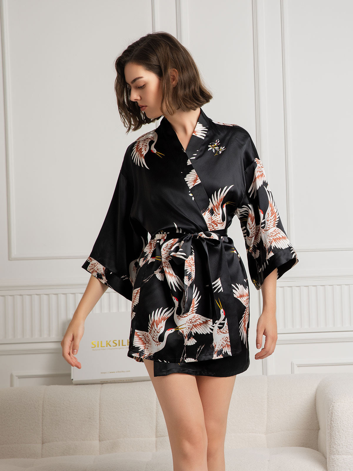 [Negro] SilkSilky-ES 19Momme Seda Pura Manga francesa Cuello en V profundo Bata de mujer 001