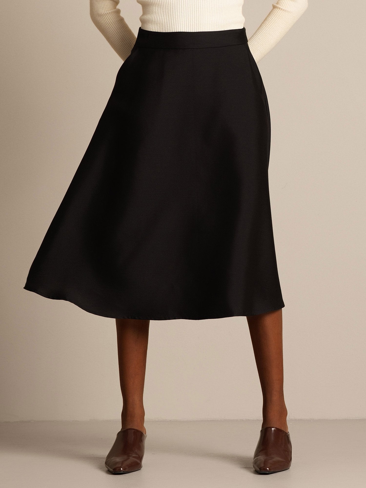 [Negro] SilkSilky-ES 32Momme Silk-Wool Blend Skirt 006,