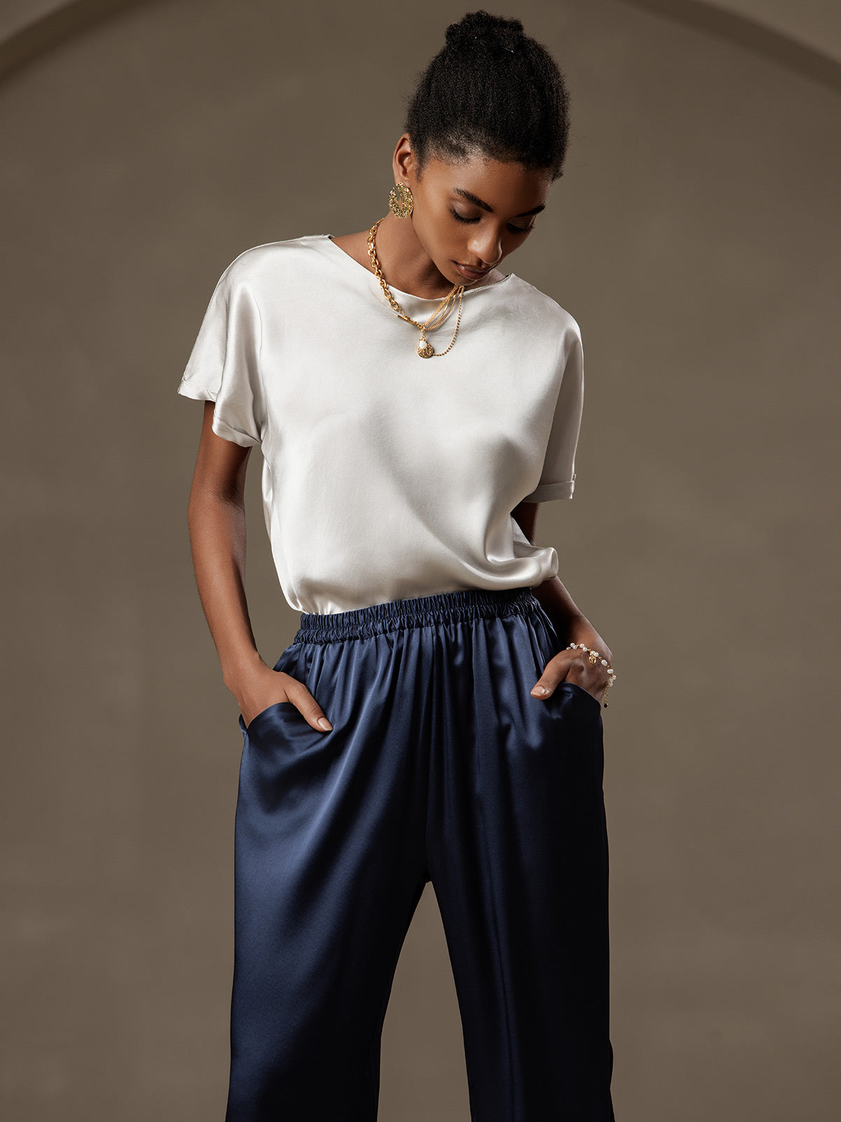 [Gris Claro] SilkSilky-ES 19Momme Seda Womens T-Shirt 005,