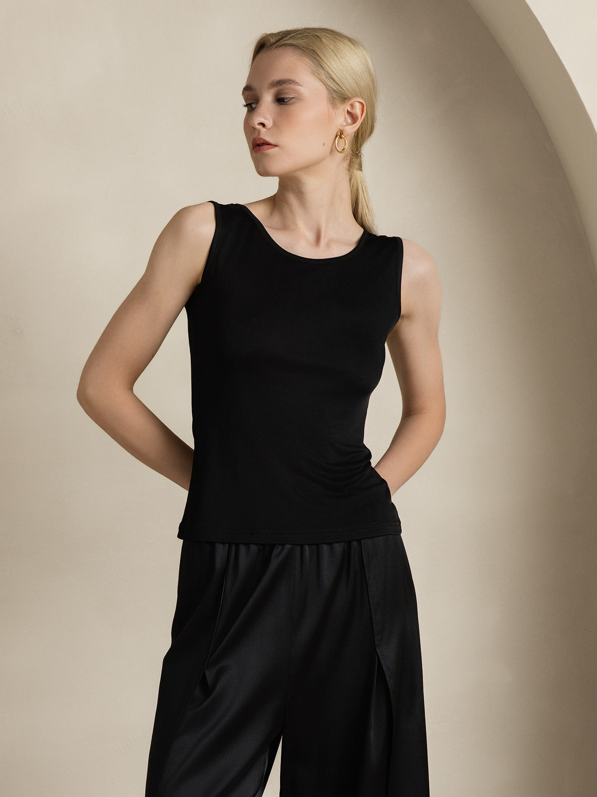 [Negro] SilkSilky-ES Tejido de seda Womens T-Shirt 006