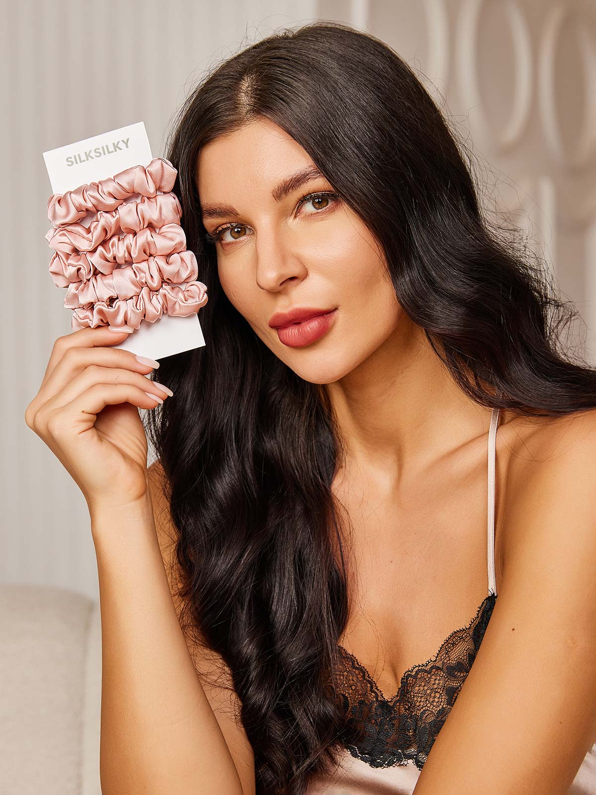 [Rosa] SilkSilky-ES 19Momme Seda Pura Scrunchie 001