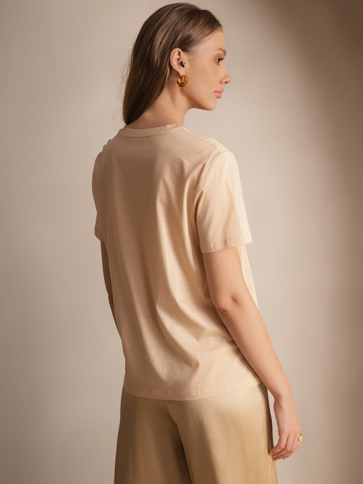 [Beige] SilkSilky-ES Tejido de seda Manga corta Round Neck Camisetas de Mujer 002
