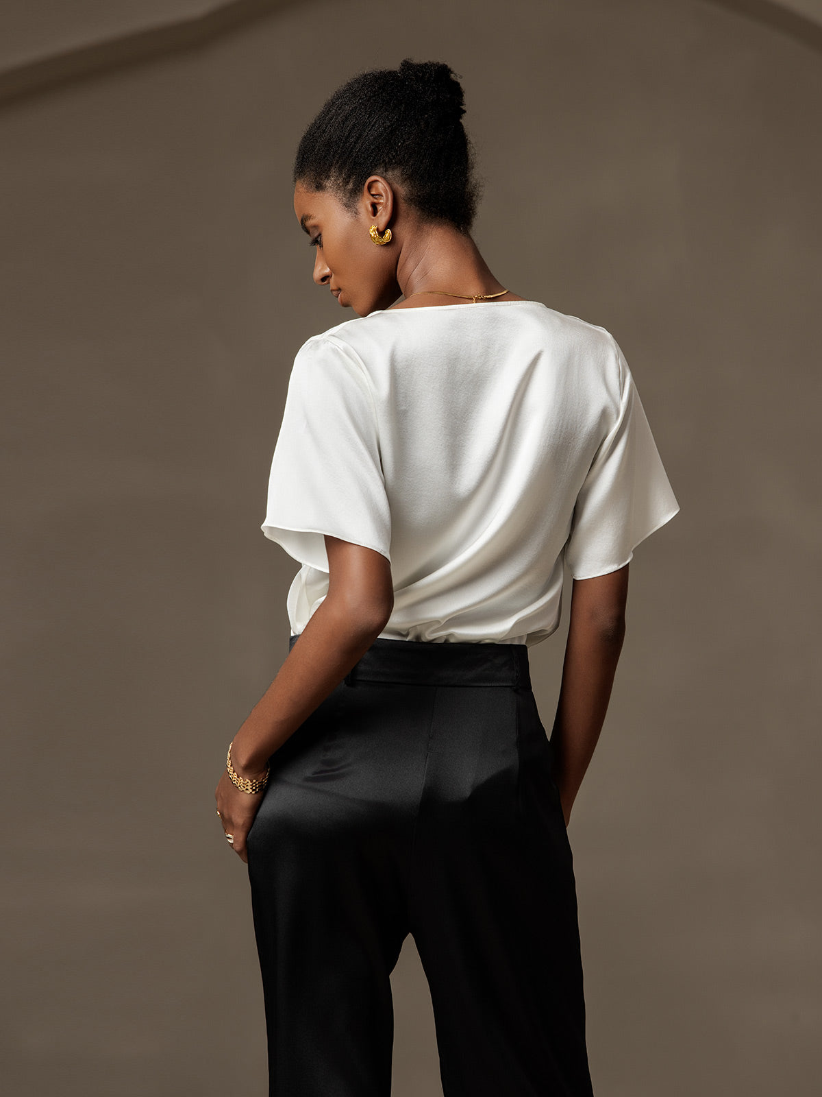 [Blanco] SilkSilky-ES Short Sleeve Cowl Neck Blusas 002