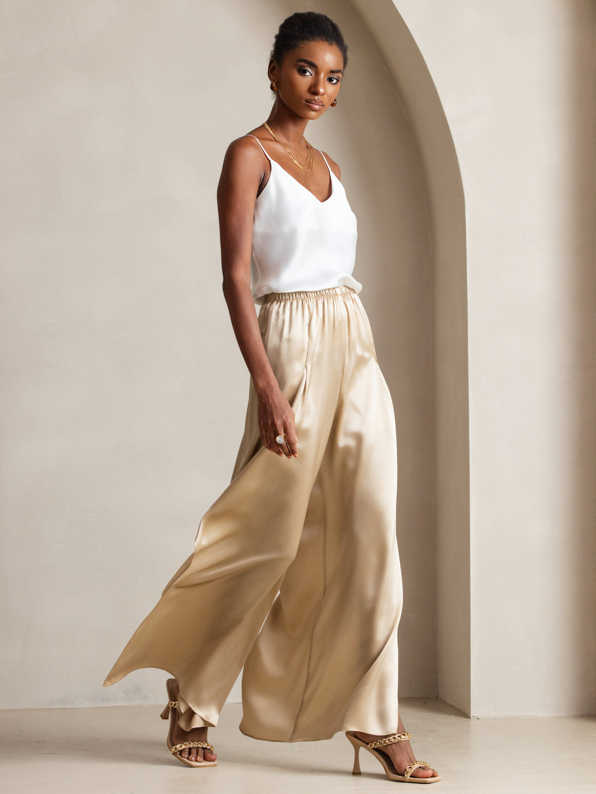 [Blanco] SilkSilky-ES Seda Pura Sin mangas Cuello en V Top de tirantes 003