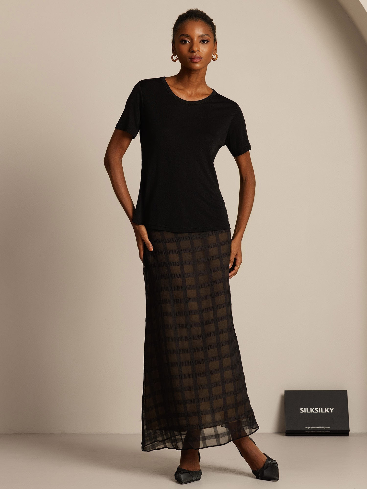 [Negro] SilkSilky-ES Tejido de seda Womens T-Shirt 006,