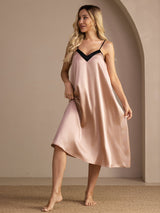 [Toscana] SilkSilky-ES V Neck Camisón 003