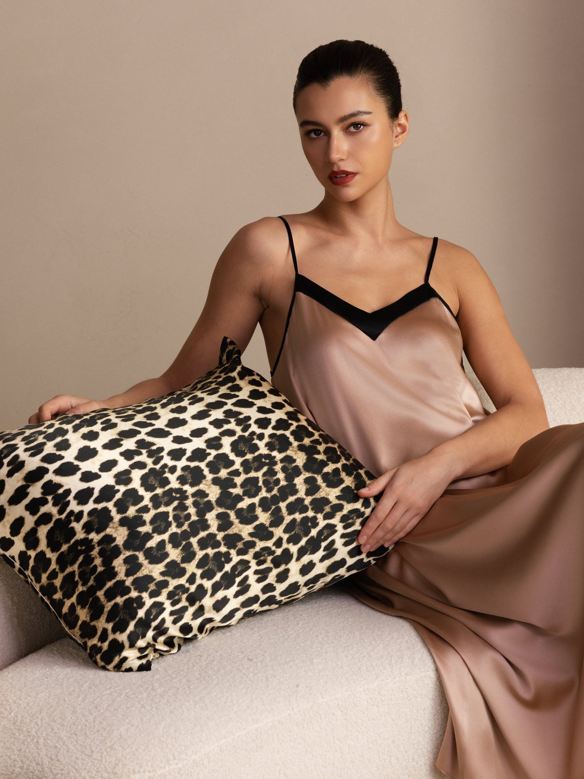 [Leopardo] SilkSilky-ES Fundas De Almohada 001