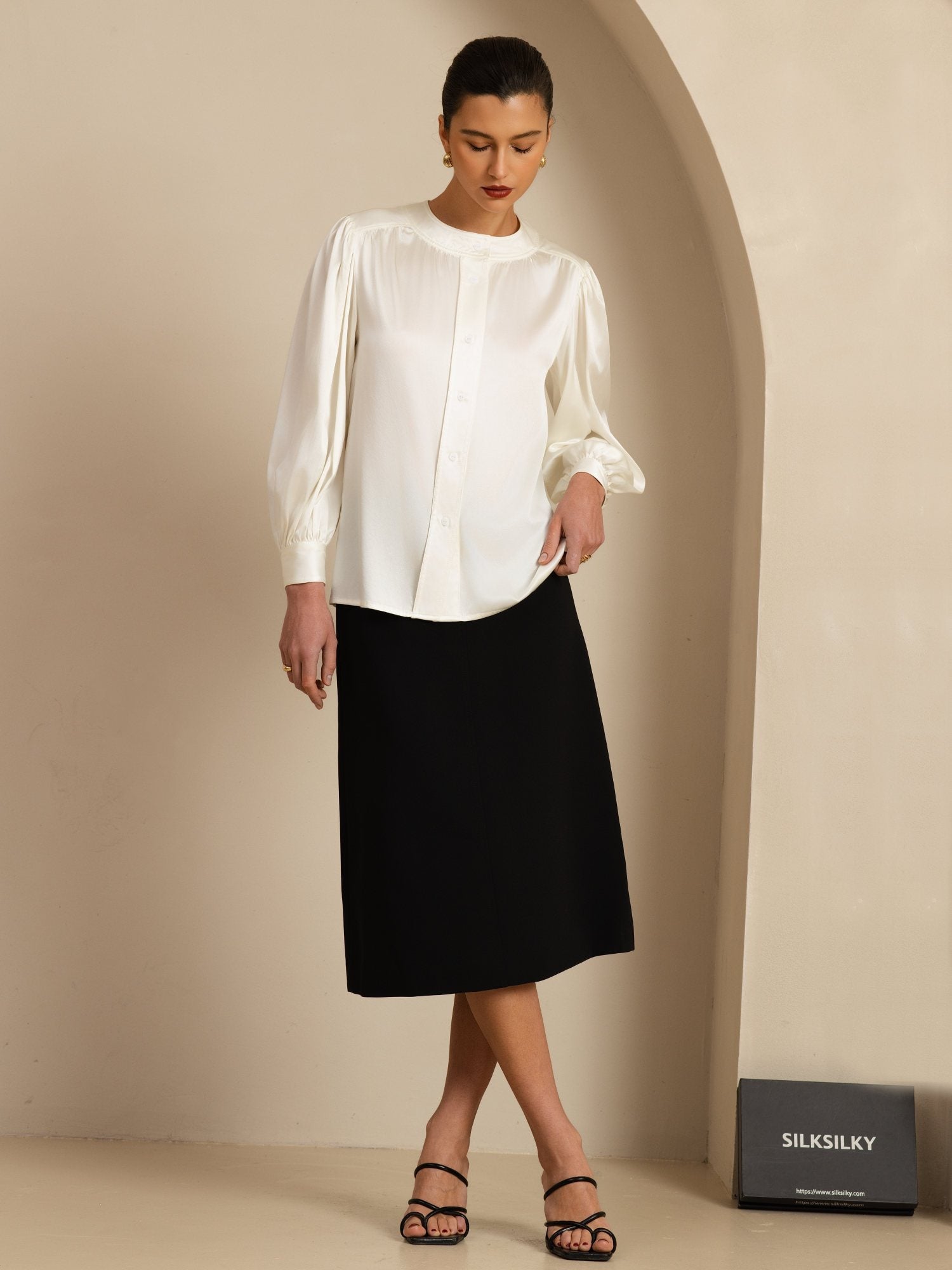 [Blanco] SilkSilky-ES 19Momme Long Sleeve Round Neck Blusa 008
