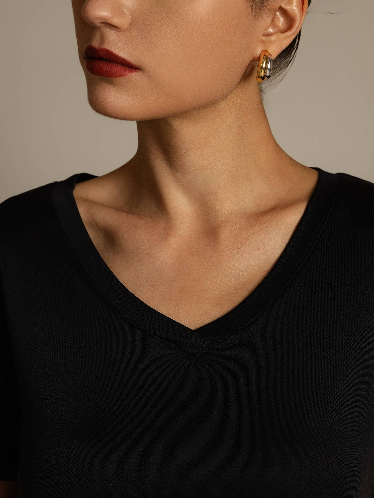 [Negro] SilkSilky-ES Seda Pura Cuello en V Camisetas de Mujer 004