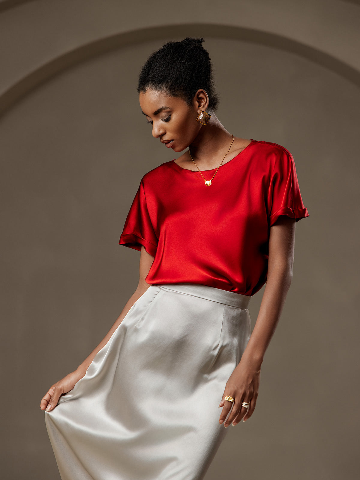 [Vino] SilkSilky-ES 19Momme Seda Womens T-Shirt 005