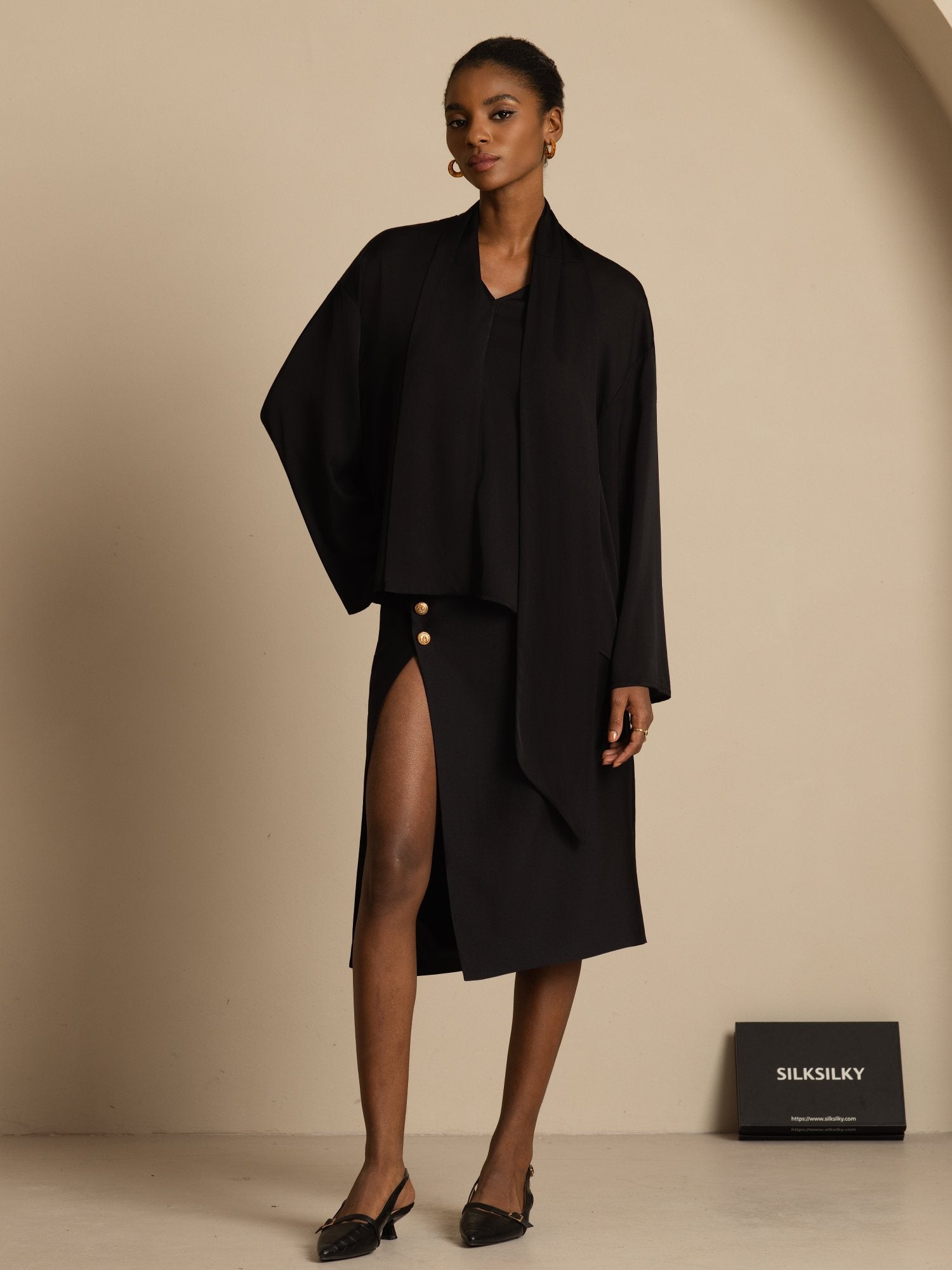 [Negro] SilkSilky-ES 19Momme Seda Manga larga Cuello en V Blusa 006