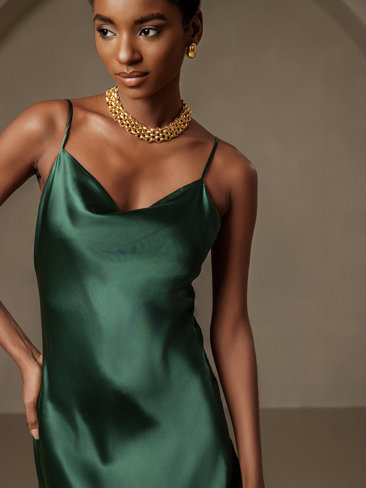 [Verde Oscuro] SilkSilky-ES 19Momme Seda Pura Escote Caído Vestido 003