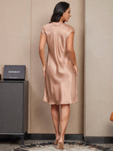 [Toscana] SilkSilky-ES Cap Sleeve V Neck Camisón 002