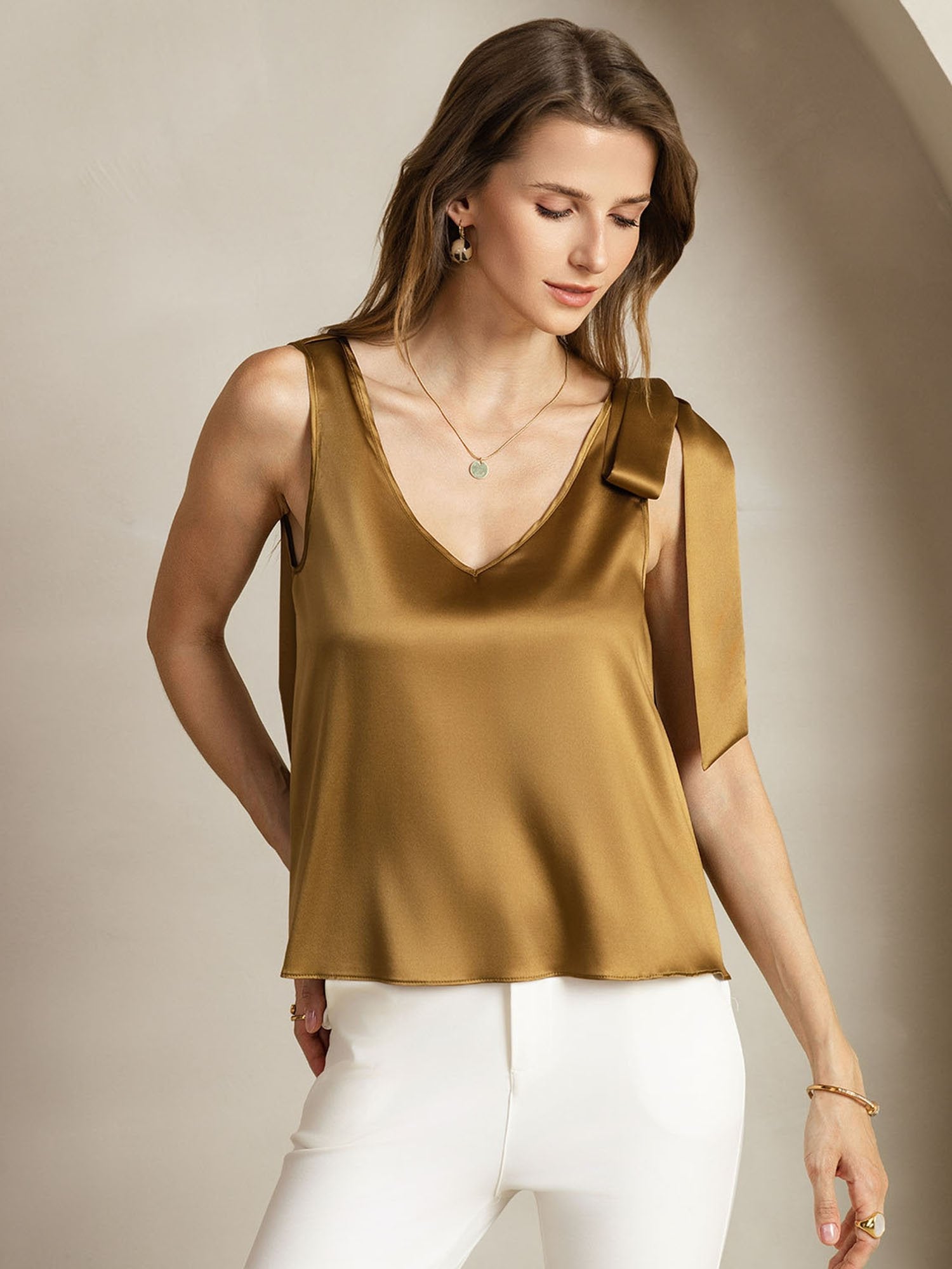 [Bronce] SilkSilky-ES 19Momme Seda Cuello en V Camisetas de Mujer 001