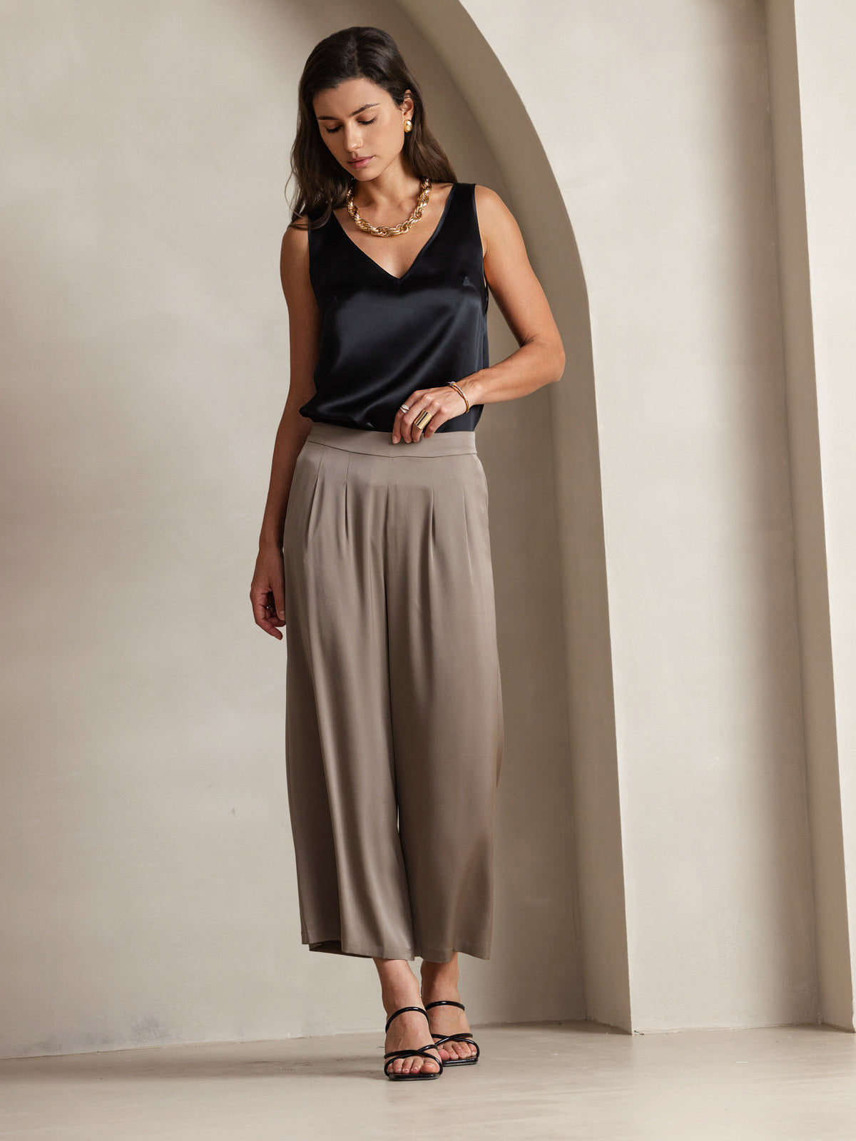 [Negro] SilkSilky-ES 19Momme Seda Cuello en V Top de tirantes 010