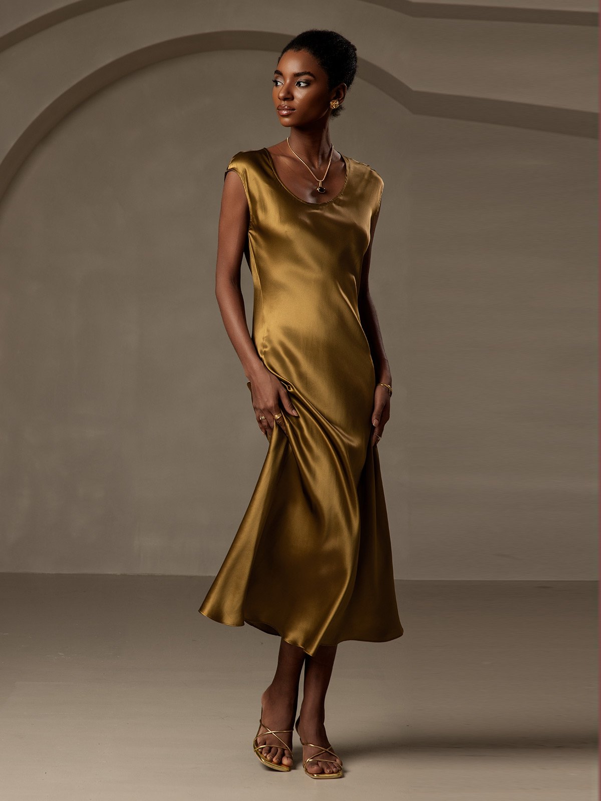 [Marrón] SilkSilky-ES 19Momme Seda Dress 006