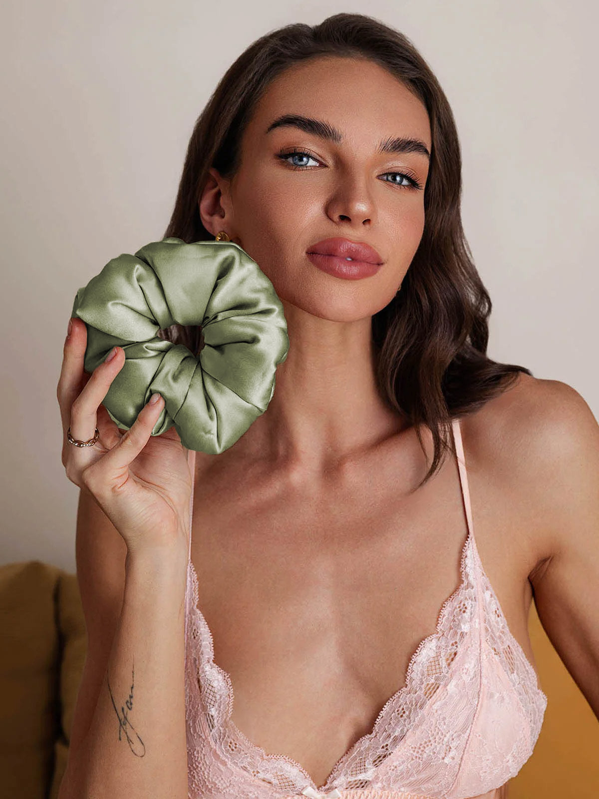 [Verde Claro] SilkSilky-ES Seda Pura Scrunchie 004