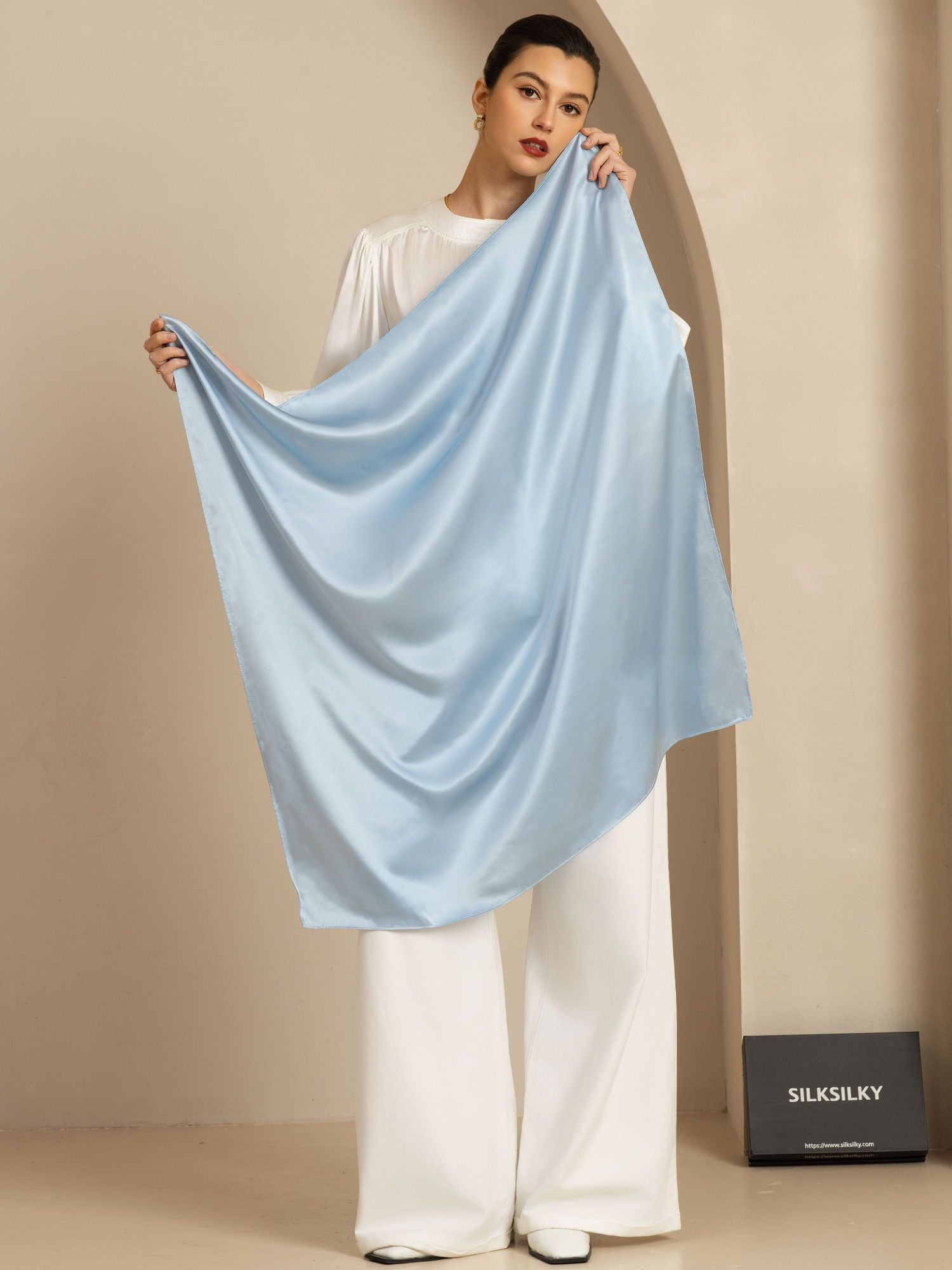 [AzulClaro] SilkSilky-ES Seda Scarf 001
