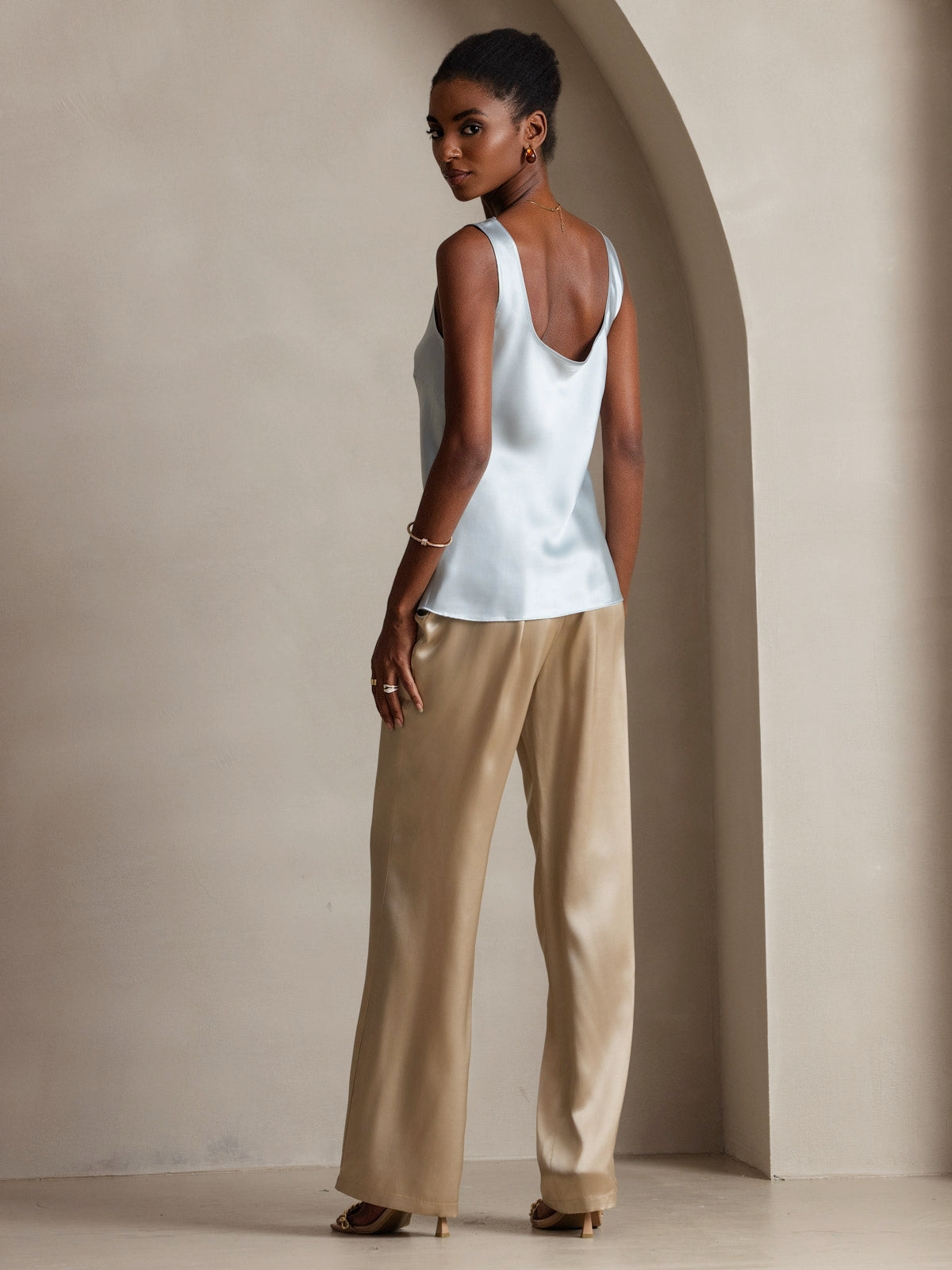 [Azul Claro] SilkSilky-ES 19Momme Seda Cuello en U Top de tirantes 002