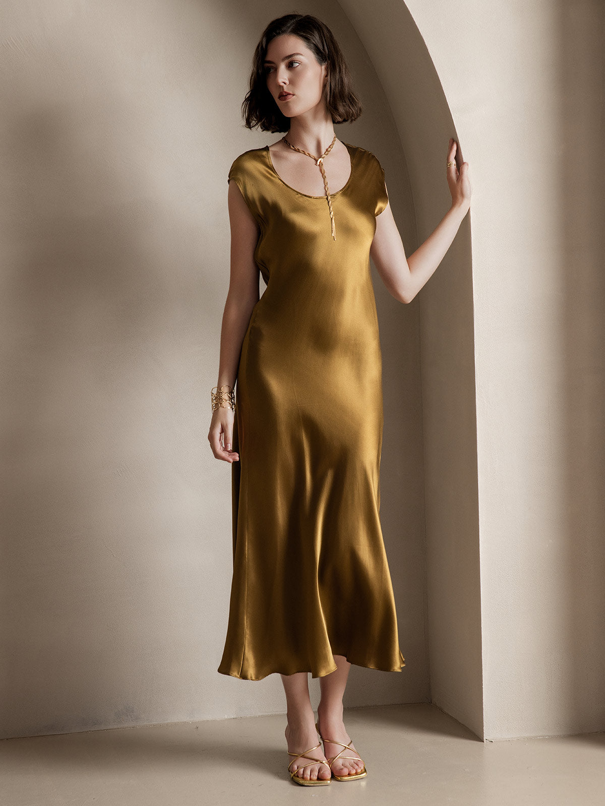 [Marrón] SilkSilky-ES 19Momme Seda Dress 007