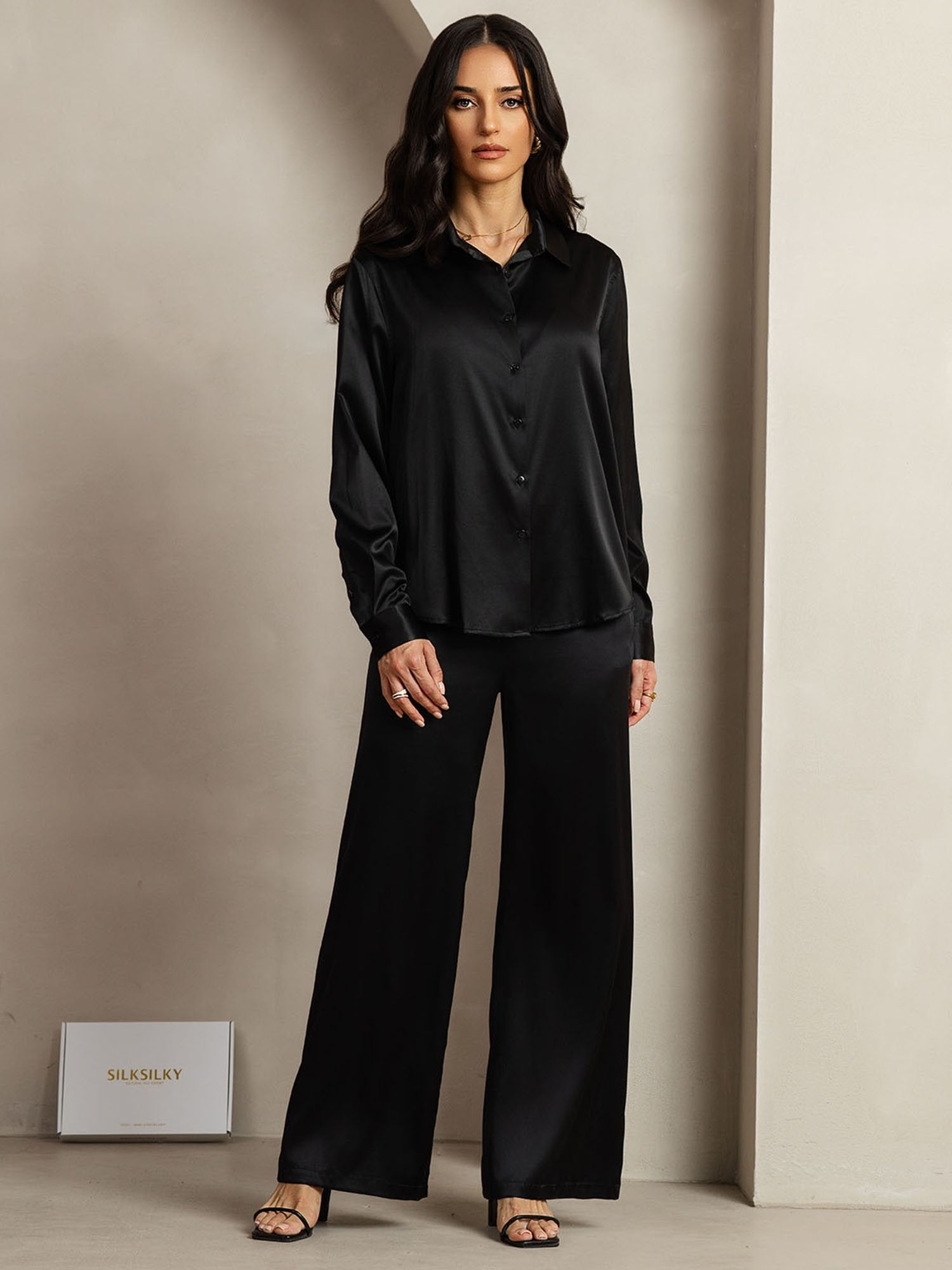 [Negro] SilkSilky-ES 19Momme Seda Lapel Collar Women''s Outfit Sets 003