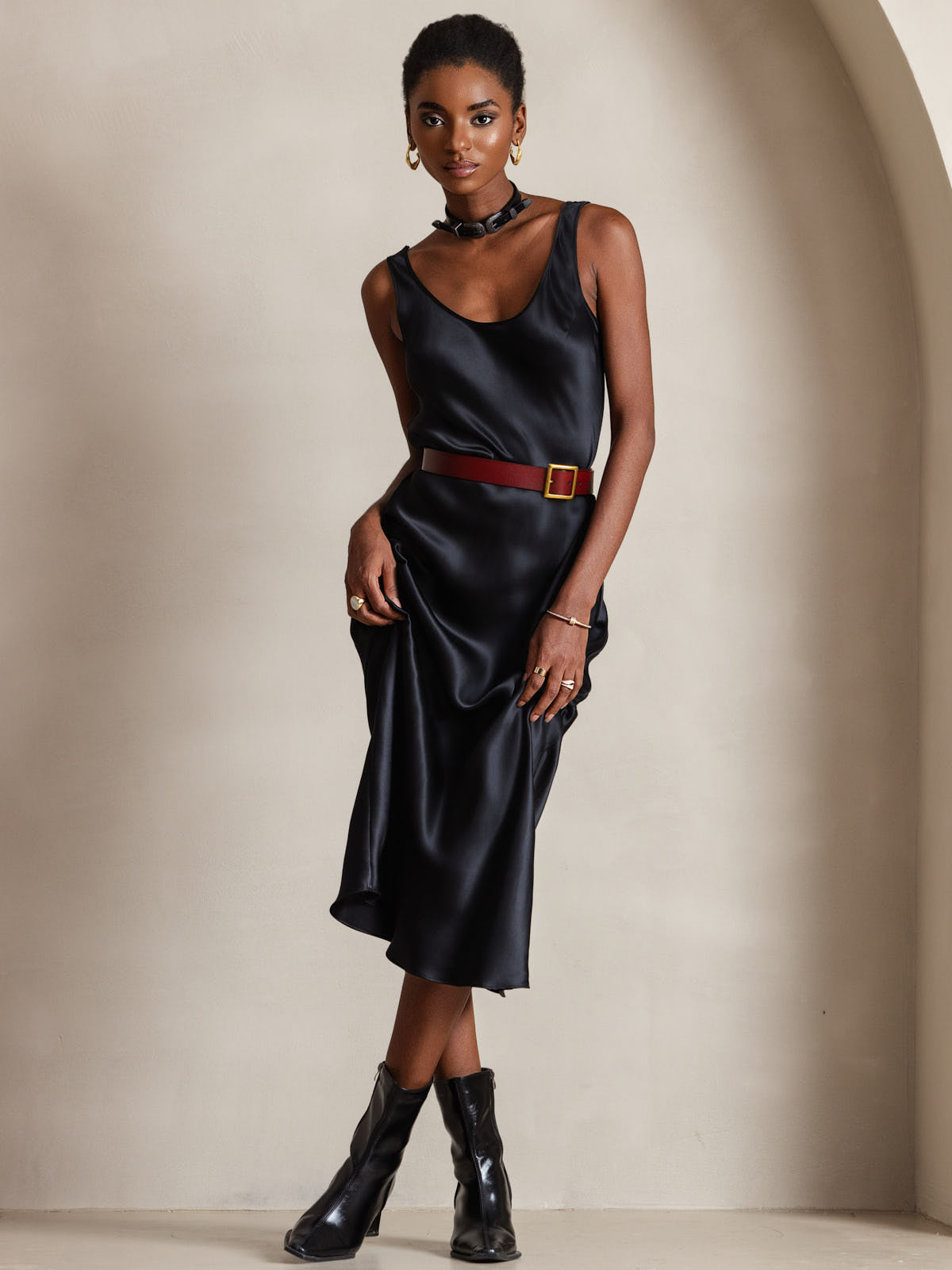 [Negro] SilkSilky-ES Seda Pura Cuello Barco Vestido 001