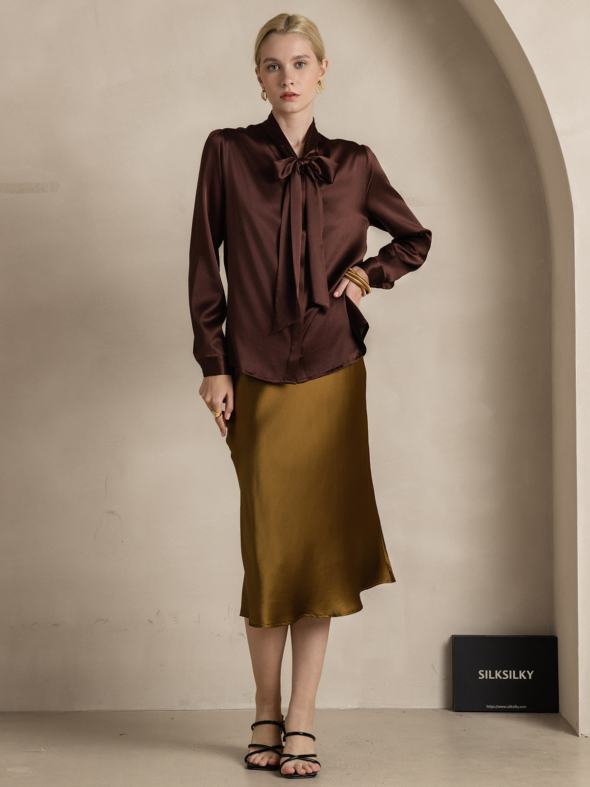 [Café] SilkSilky-ES 19Momme Seda Manga larga Corbata Blusas de Mujer 006