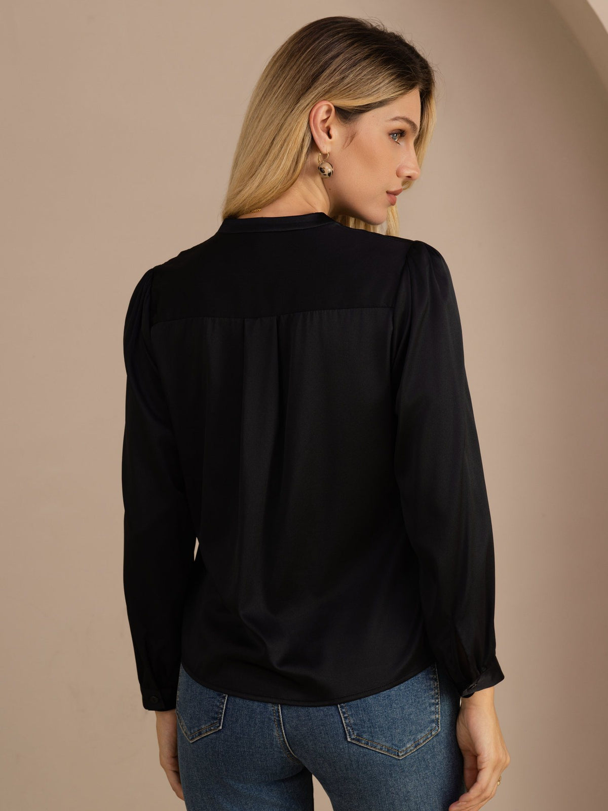 [Negro] SilkSilky-ES Long Sleeve Blouse 002