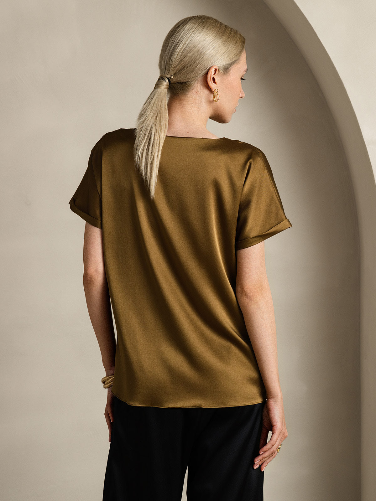 [Marrón] SilkSilky-ES 19Momme Manga corta Cuello Barco Camisetas de Mujer 002