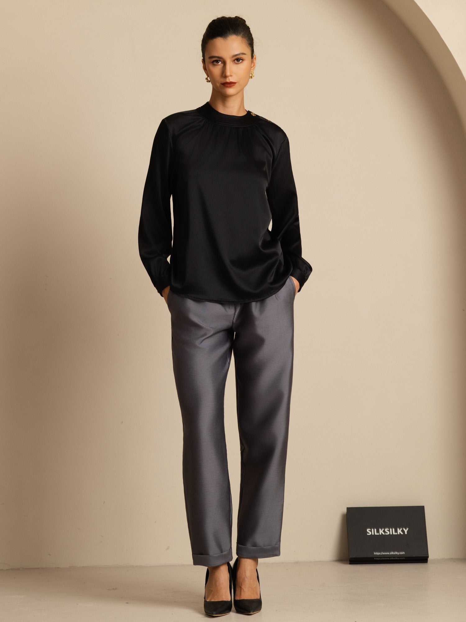 [Negro] SilkSilky-ES 19Momme Seda Manga larga Cuello Redondo Blusa 008