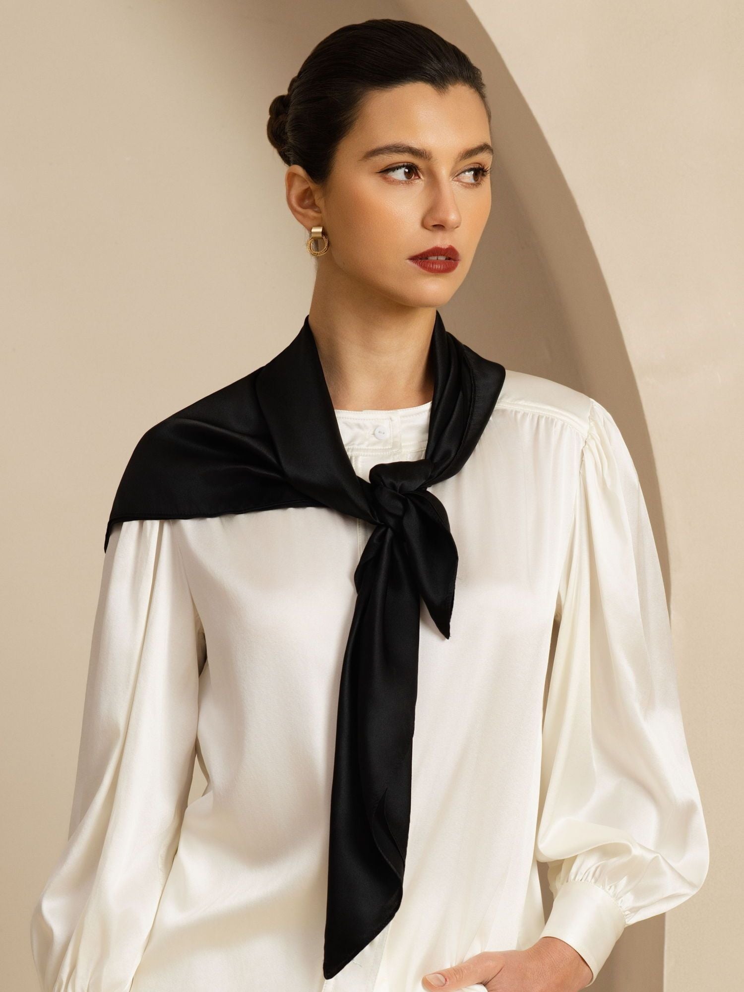 [Negro] SilkSilky-ES Seda Scarf 001