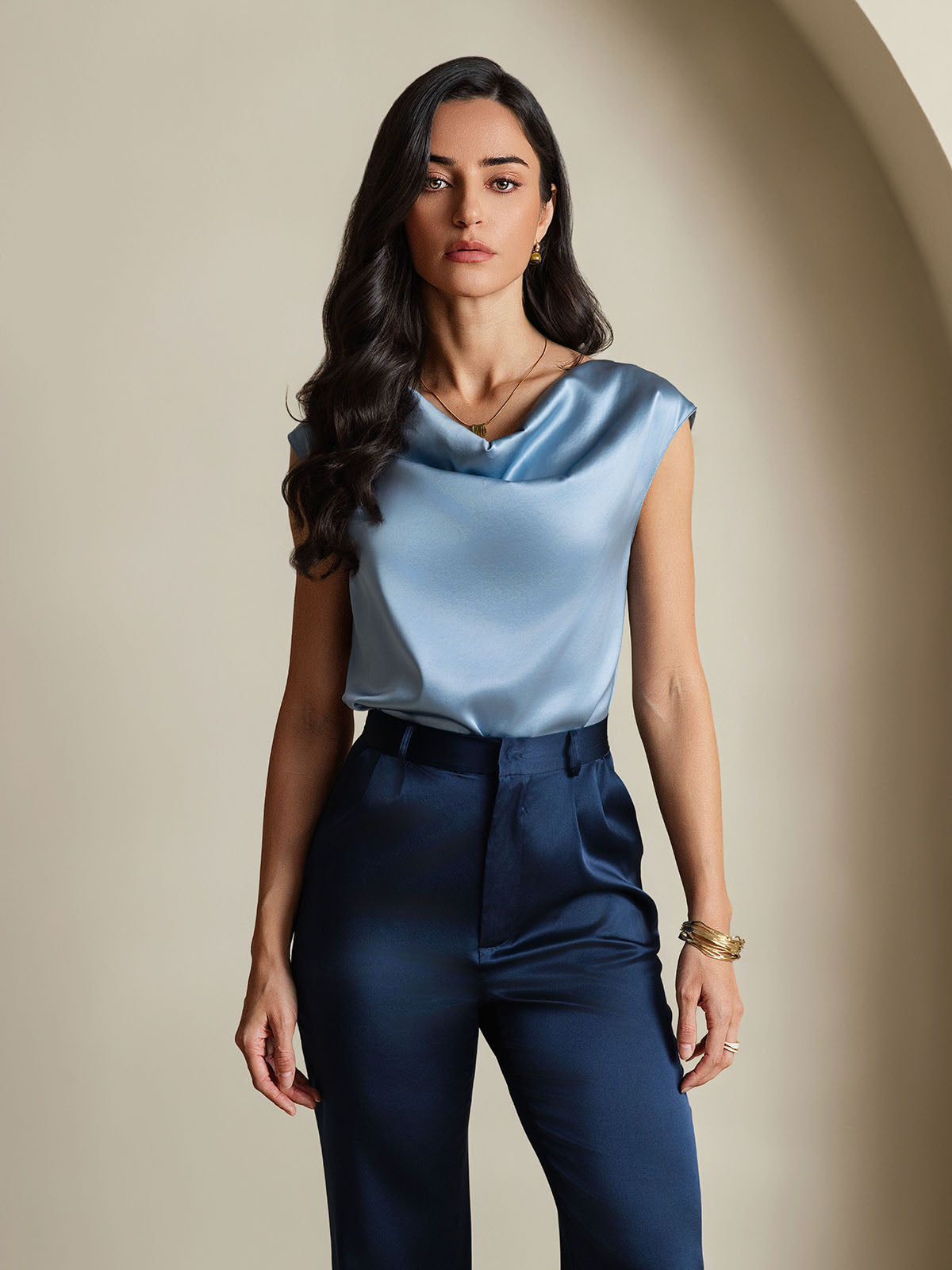 [Azul Grisáceo] SilkSilky-ES 19Momme Seda Escote Caído Camisetas de Mujer 003