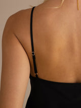 [Negro] SilkSilky-ES Spaghetti Strap V Neck Top de tirantes 004