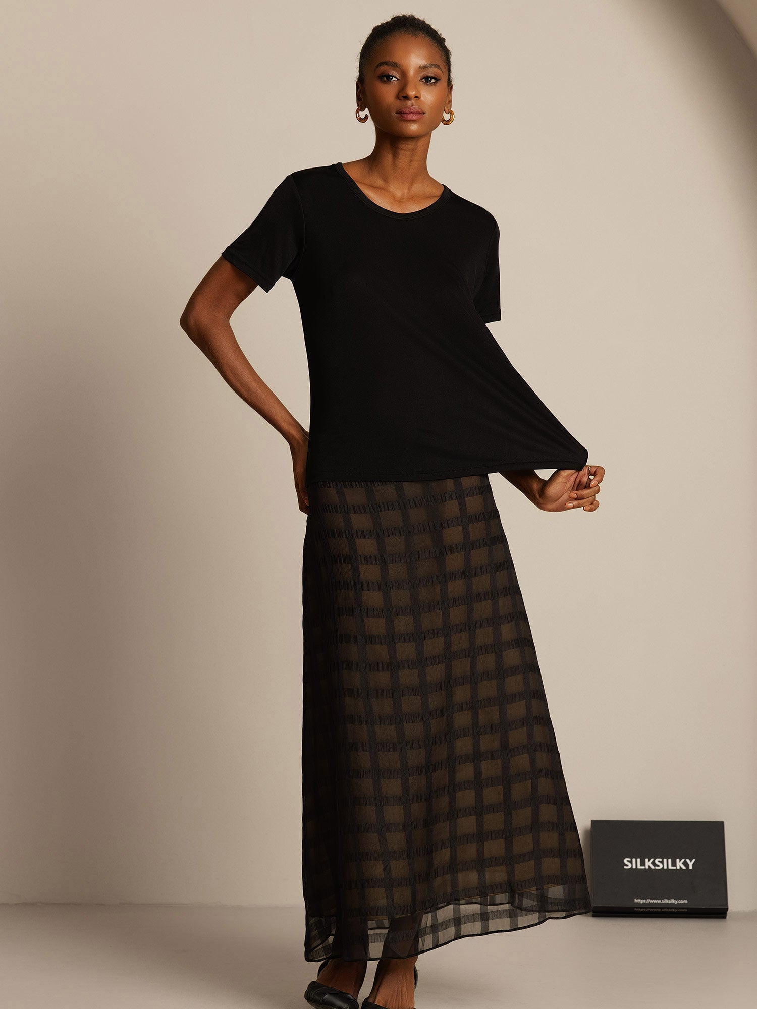 [Negro] SilkSilky-ES Tejido de seda Womens T-Shirt 008,