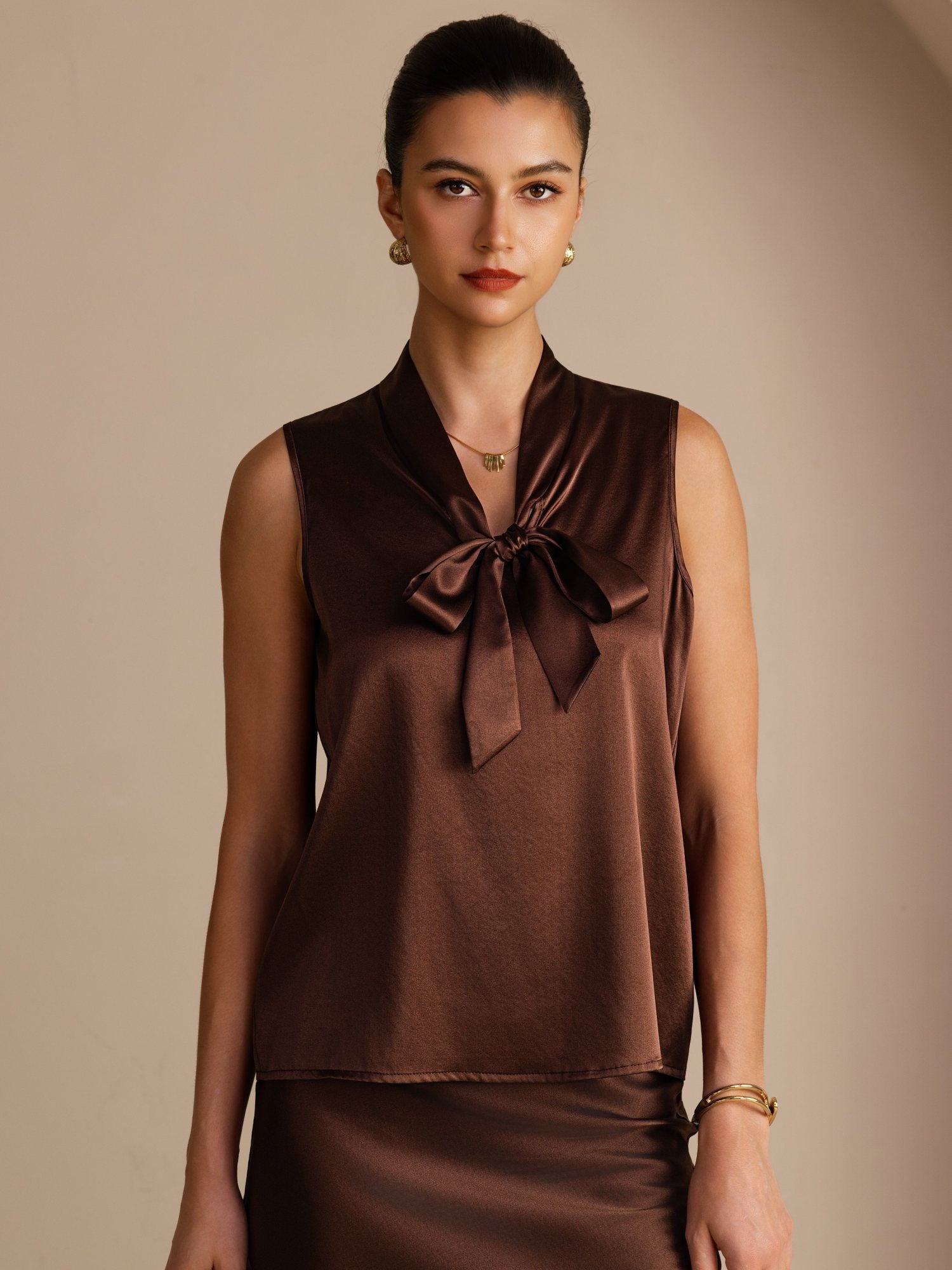 [Chocolate Negro] SilkSilky-ES Sleeveless Tie Neck Top de tirantes 001