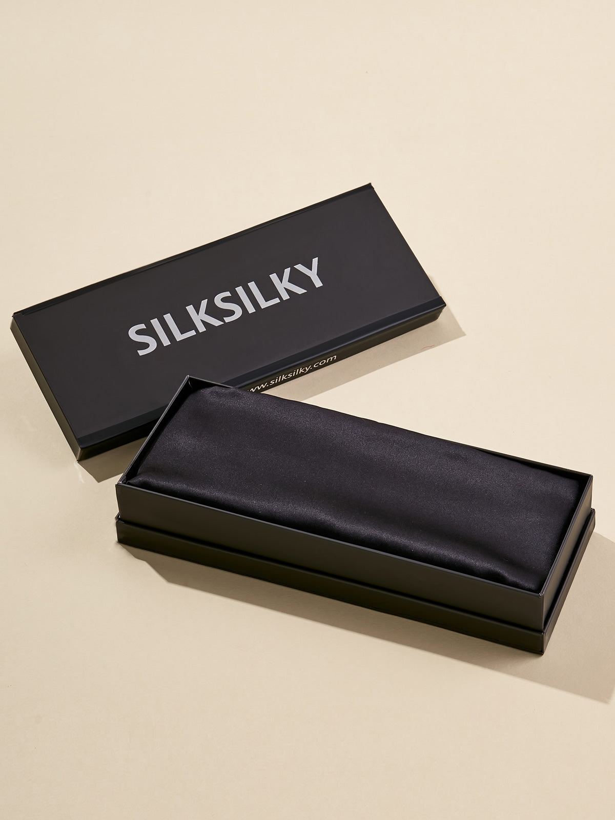 SilkSilky ES Seda Pura Scarf Negro 001