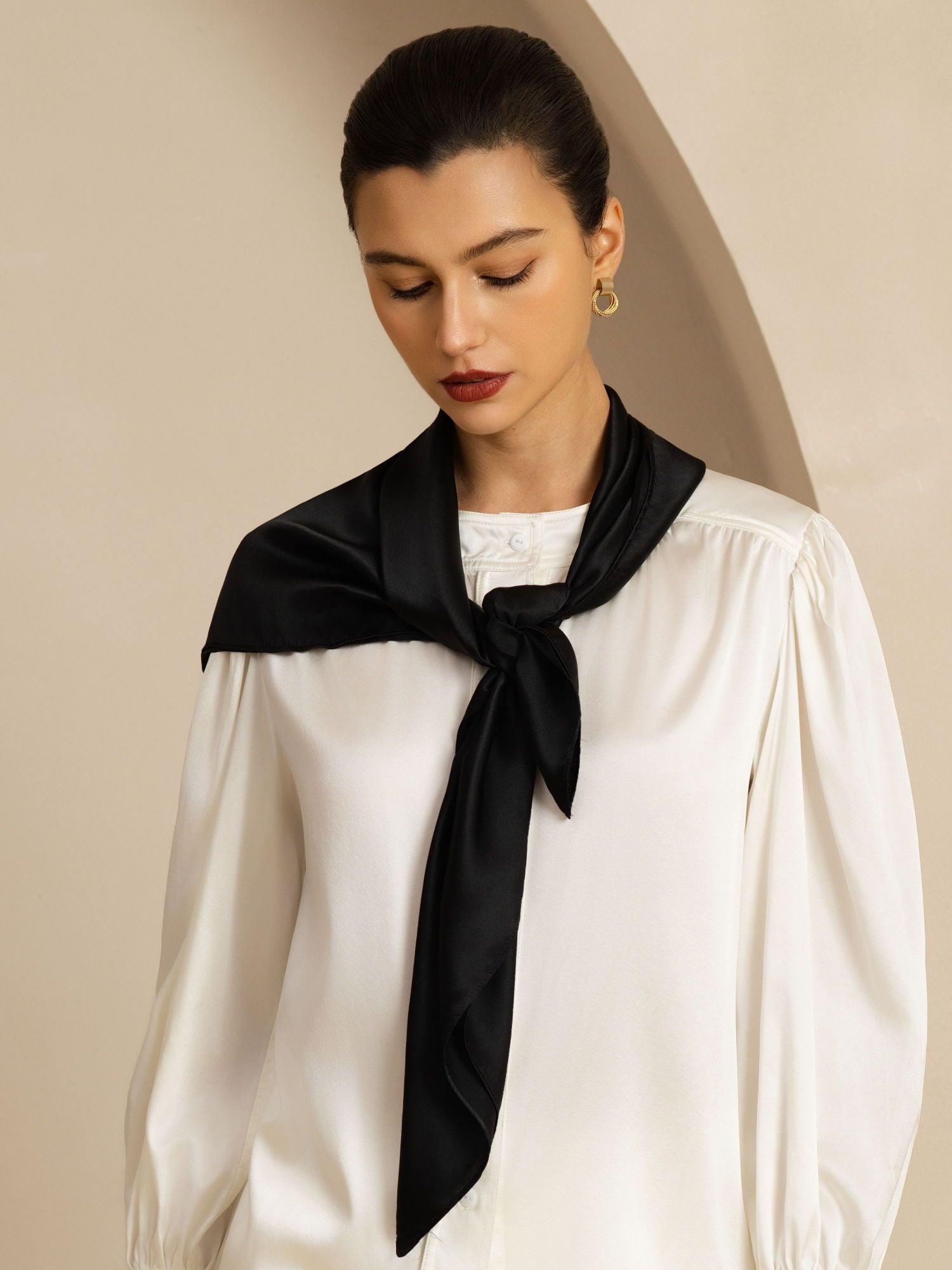 [Negro] SilkSilky-ES Seda Scarf 002