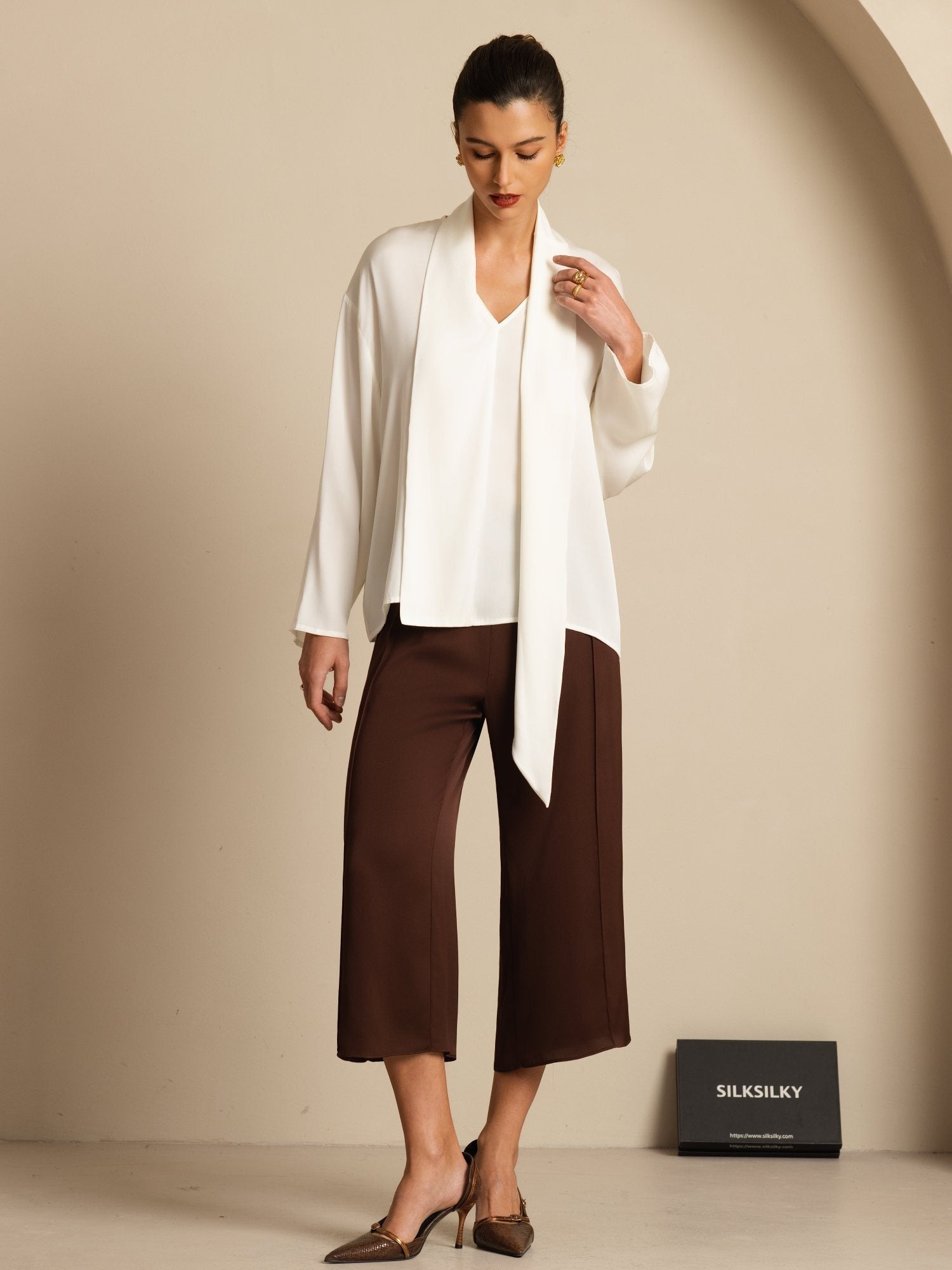 [Blanco] SilkSilky-ES 19Momme Seda Manga larga Cuello en V Blusa 007