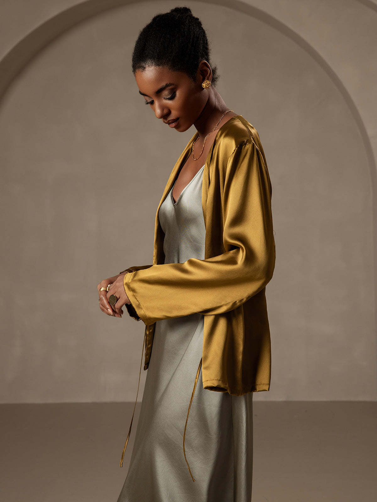 [Marrón] SilkSilky-ES 19Momme Seda Manga larga Womens Outerwear 001