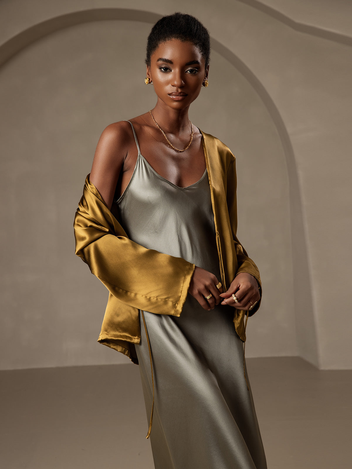 [Marrón] SilkSilky-ES 19Momme Seda Manga larga Womens Outerwear 006