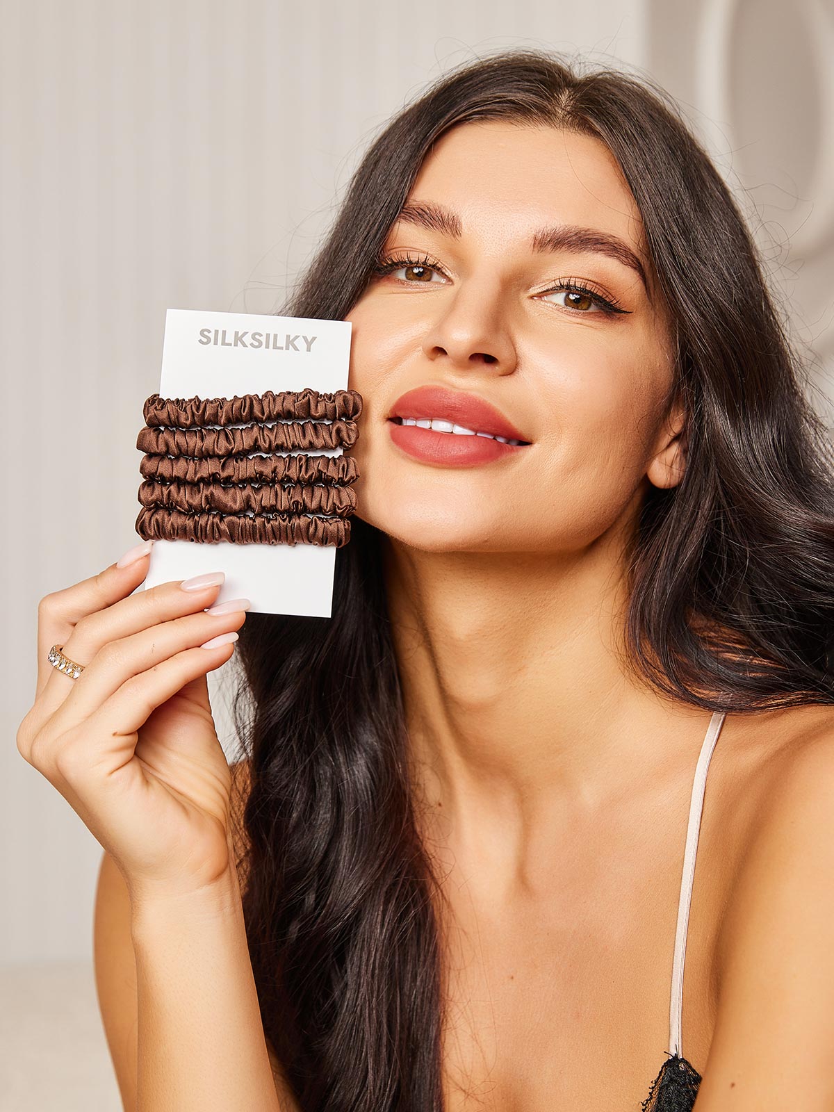 [Café] SilkSilky-ES 19Momme Scrunchie 001