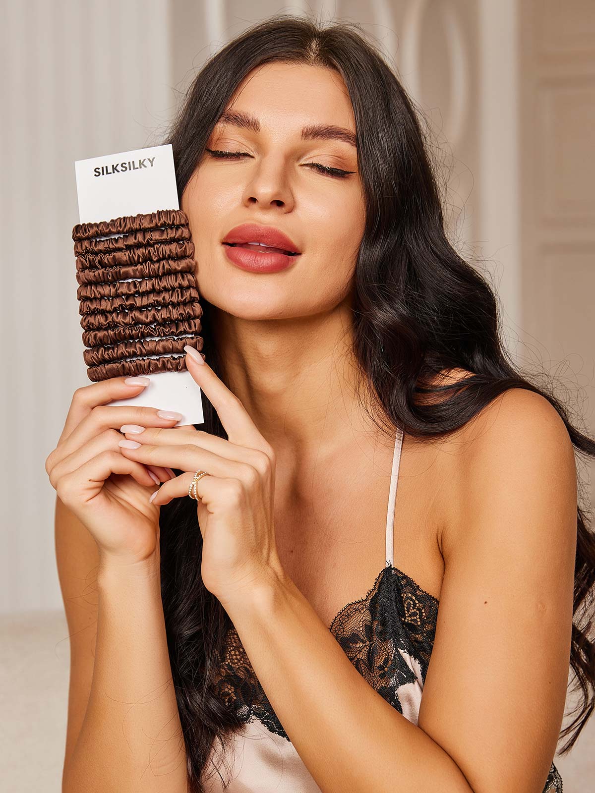 [Café] SilkSilky-ES 19Momme Scrunchie 002