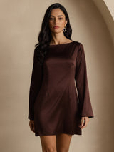[Café] SilkSilky-ES Long Sleeve Boat Neck Vestido 005